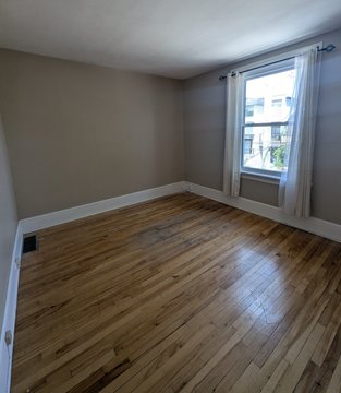 96 Hamilton Avenue North