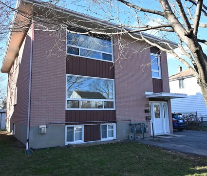 2707 Priscilla Street