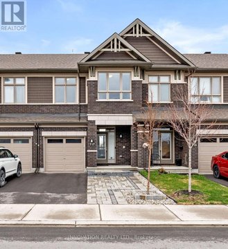 717 PUTNEY CRESCENT