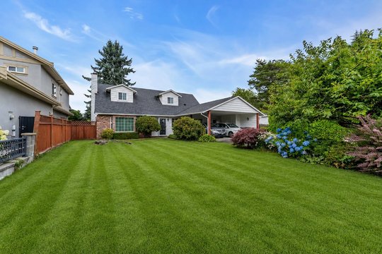 9231 Ryan Crescent
