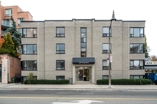 2707 Yonge Street