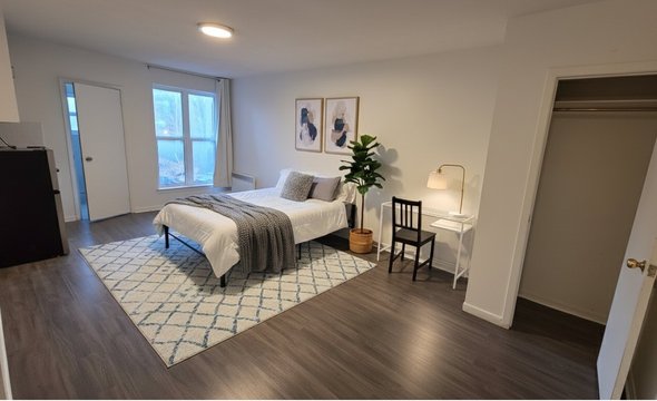 201 Spadina Road