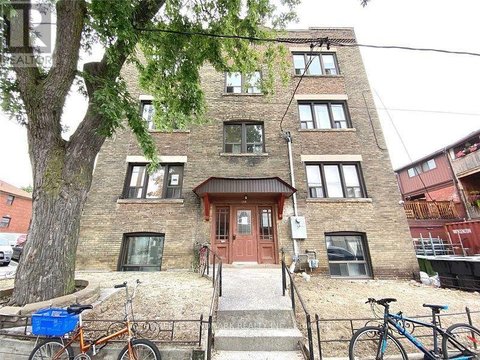 3 - 555 PALMERSTON AVENUE