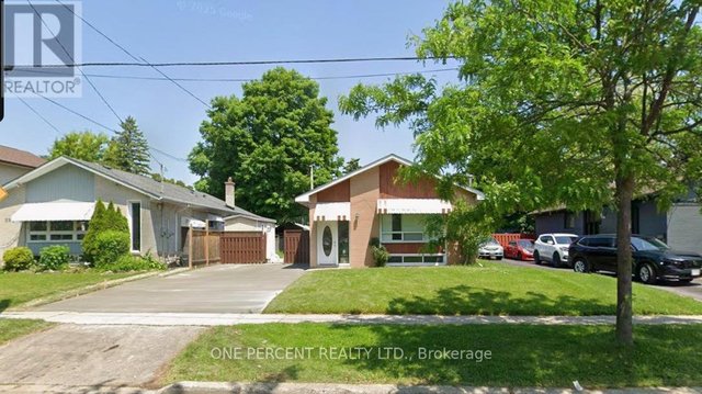27 MOSSBANK DRIVE