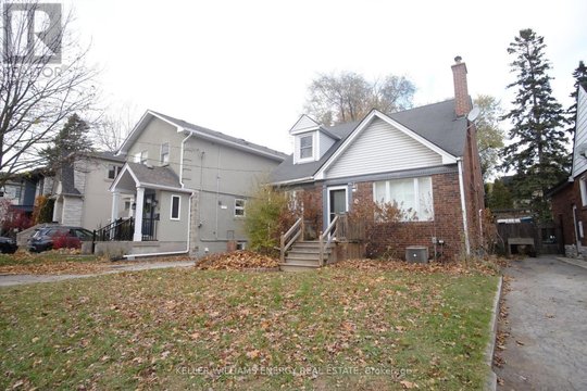 8 LYNNDALE ROAD