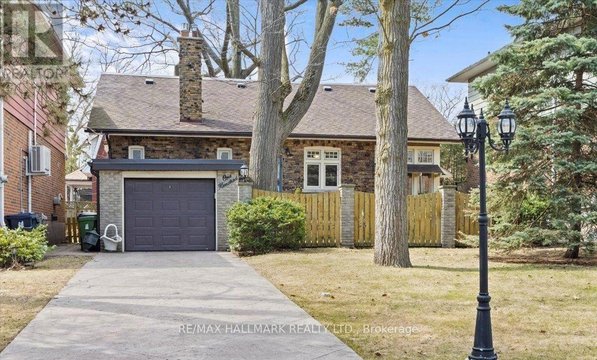 100 WARDEN AVENUE