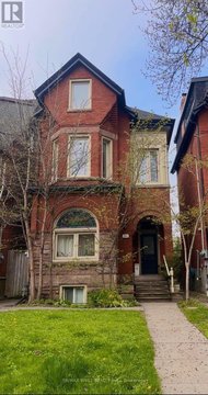 3 - 104 COWAN AVENUE