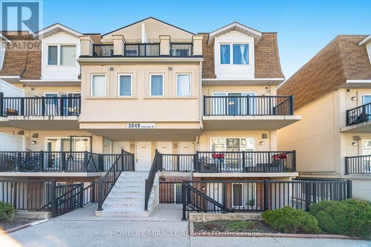 2002 - 3049 FINCH AVENUE W