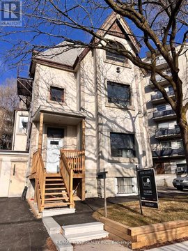 3 - 96 SPRINGHURST AVENUE