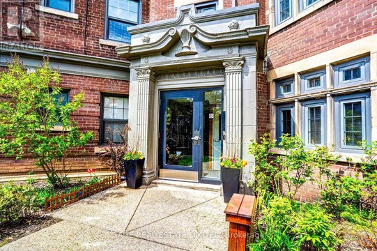 15 - 48 LAWTON BOULEVARD