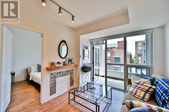 610 - 38 CAMERON STREET