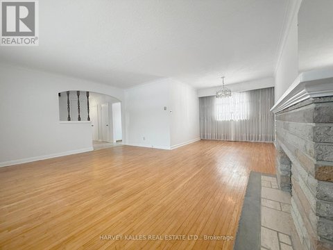 214 DIXON ROAD