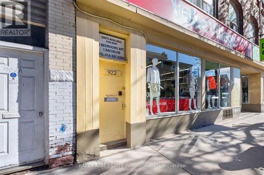 2 - 922 QUEEN STREET E