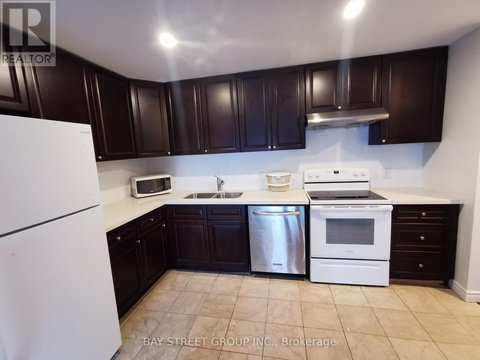 2ND FLR - 1546 JANE STREET
