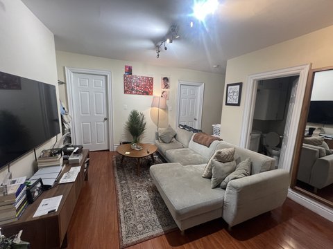 10 Mount Royal Avenue