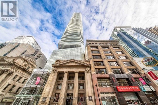 3310 - 197 YONGE STREET