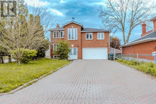 UPPER1 - 83 BURR AVENUE