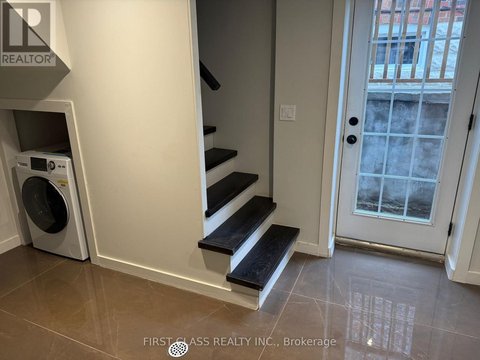 BSMNT - 259 FLOYD AVENUE