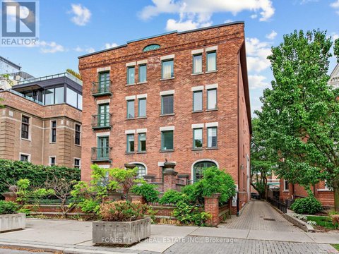 PH10 - 40 HAZELTON AVENUE