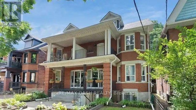 101 - 7 THORBURN AVENUE