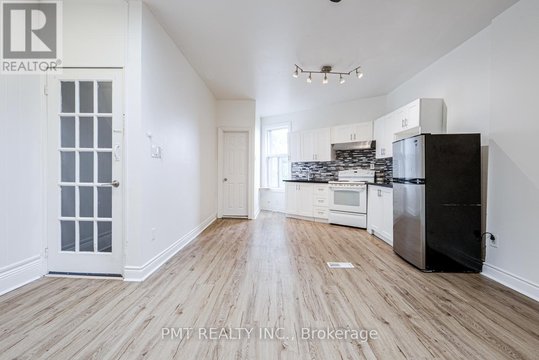 UPPER - 2045 DAVENPORT ROAD