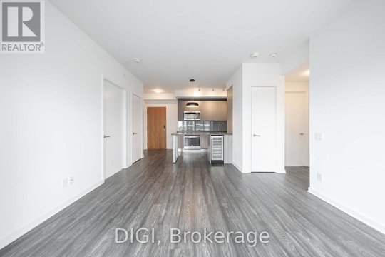 1504 - 25 SELBY STREET