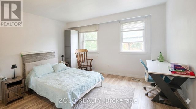 3 - 20 BRIDESBURG DRIVE