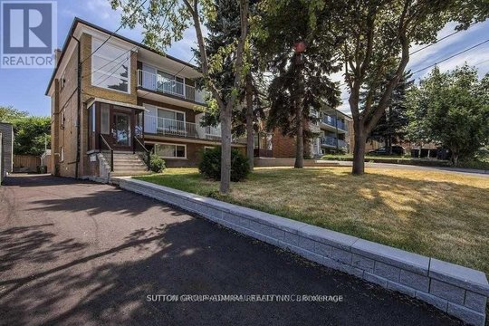 UNIT 2 - 77 GARTHDALE COURT