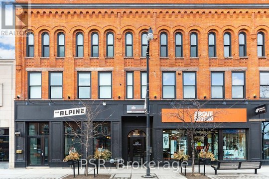 212 - 2870 DUNDAS STREET W