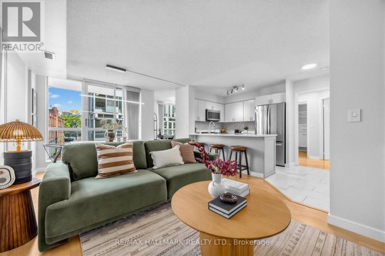 303 - 311 RICHMOND STREET