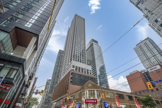 400 King Street West