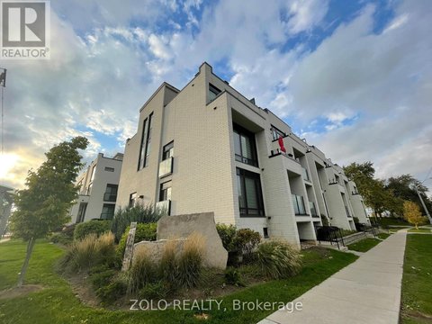 418 - 130 WIDDICOMBE HILL BOULEVARD