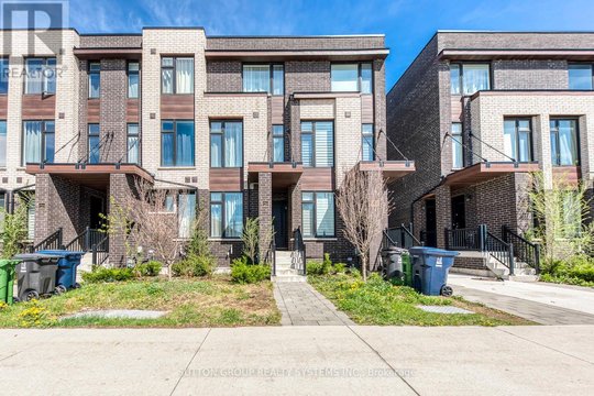 2-1774A LAWRENCE AVENUE W
