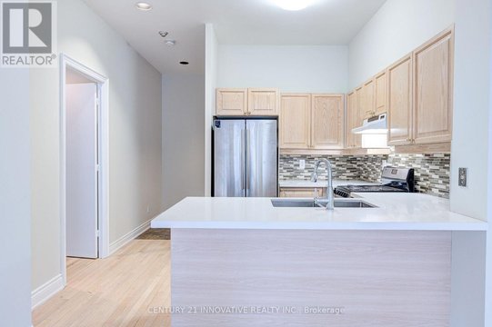 1117 - 7 KING STREET E
