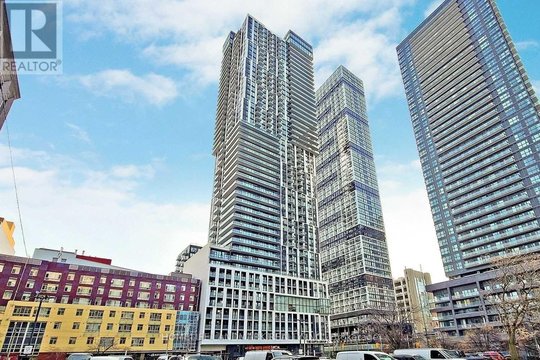 739 - 251 JARVIS STREET