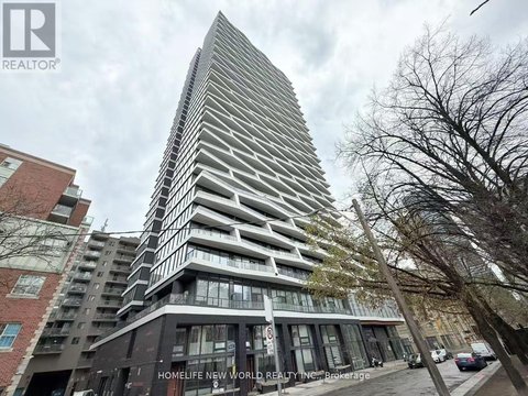 1206 - 85 WOOD STREET