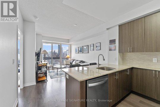 1405 - 225 SACKVILLE STREET