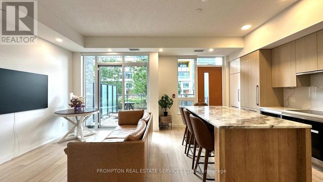 TH112 - 27 MCMAHON DRIVE
