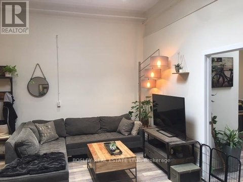 203 - 137 RONCESVALLES AVENUE