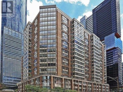 611 - 44 GERRARD STREET W