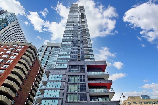 159 Dundas Street East