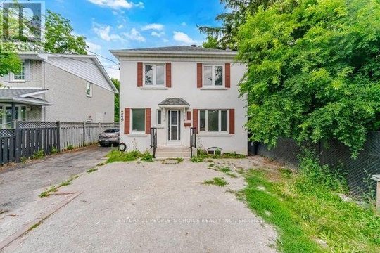 -MAIN - 249 BURNHAMTHORPE ROAD
