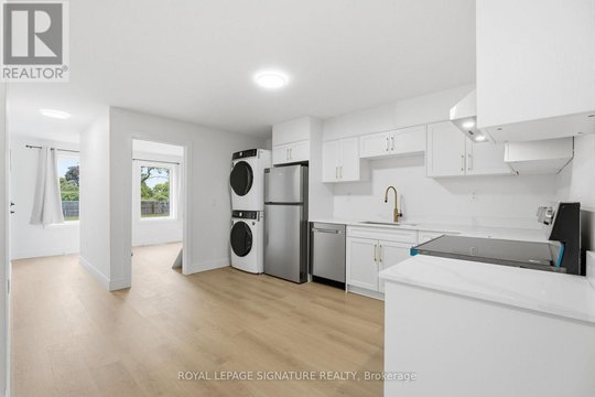 2 - 53 BISHOP AVENUE