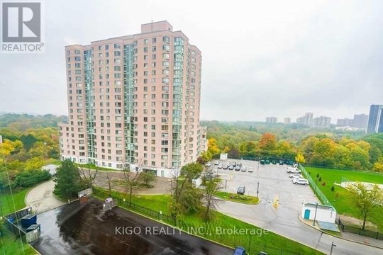 907 - 21 MARKBROOK LANE