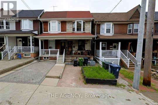 #UPPER - 613 DELAWARE AVENUE N