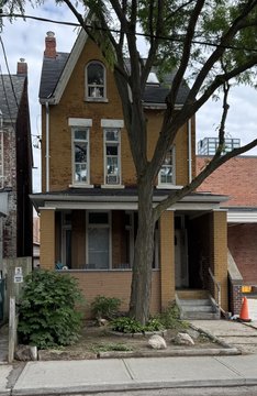 70 Baldwin Street