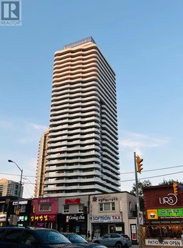 2102 - 15 HOLMES AVENUE