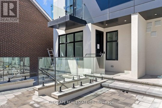 MAIN #2 - 591 OAKWOOD AVENUE