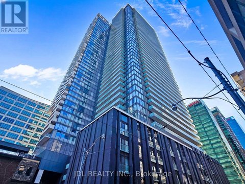 1702 - 25 RICHMOND STREET E