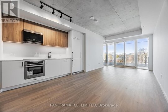 415 - 689 THE QUEENSWAY